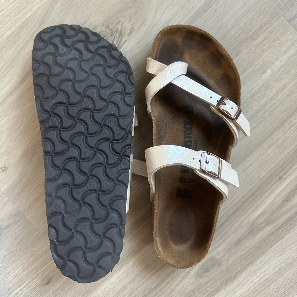 Birkenstock Mayraki sandals